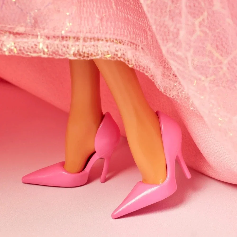 NRFB Mattel, Barbie Signature 2023 Día De Muertos Barbie x Pink Magnolia Doll
